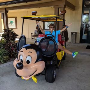 Meet your Posher, Whitney